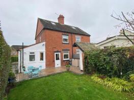 5, Broomyclose Lane, Uttoxeter ST14 5AN