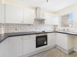 10, Cedar Close, Callington PL17 7HG