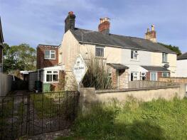 Westfield Cottage, New Road, Newport PO30 4LT