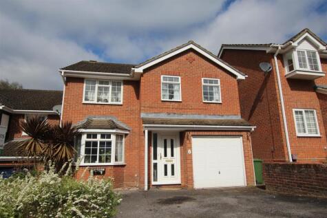 Athena Close, Fair Oak, Eastleigh