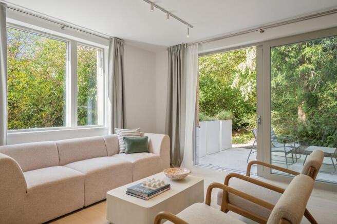 Living To Terrace
