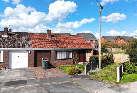 Chiltern Close, Ashton-in-Makerfield, Wigan, WN4 9ER