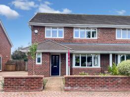 8, Shones Croft, Ness, Neston CH64 4BE
