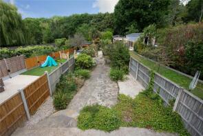 Glendale, Orange Tree Hill, Havering-atte-bower, Romford RM4 1PB