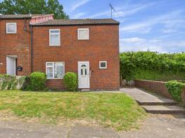 4, Basset Road, Lane End HP14 3JB