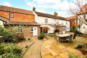 The Cobbles, South Moor Road, Doncaster DN10 4LB
