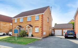 63, Seaview Road, Cowes PO31 7UN