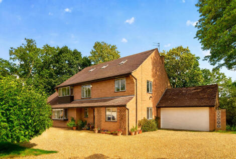 Sedlescombe Park, Rugby, Warwickshire CV22 6HL