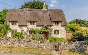 Little Fosse, Fosse Way, Chippenham SN14 7NL