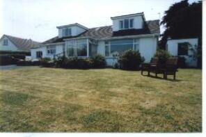 Trevowah Lodge, Road From Trevarrian Hill To Mawgan Porth Hill, Trevarrian, Newquay TR8 4AQ
