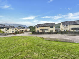 24, Annat View, Corpach, Fort William PH33 7JY