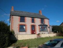 Yr Hen Dy Ysgol, Derwen Finger Post To Tyr Orsaf, Derwen, Corwen LL21 9SF