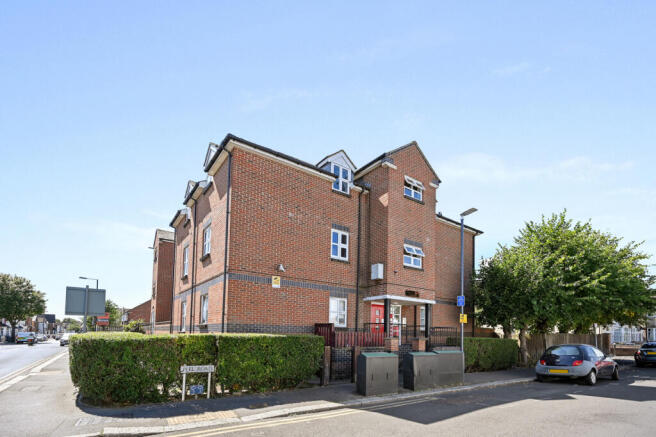 Chippenham Court, Harrow, Middlesex, HA3