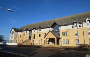 1, Royal Marine Apartments, Marine Road, Nairn IV12 4EN