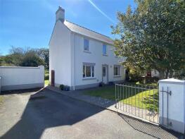 42, Havens Park, Herbrandston, Milford Haven SA73 3SH