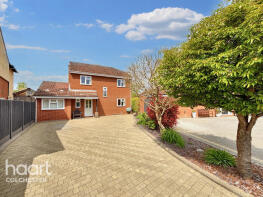 33, Searle Way, Colchester CO6 3QS