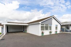 6, Dreswick Close, Christchurch BH23 2SY