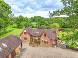 Red Oaks, Lyndhurst Road, Ringwood BH24 4HW