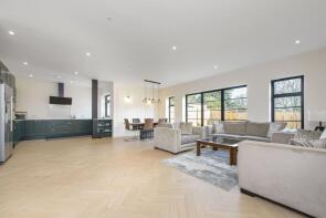 16, Kinloch Drive, London NW9 7LG