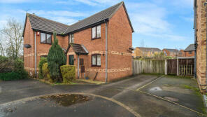 28, Dean Close, Rossington, Doncaster DN11 0XH