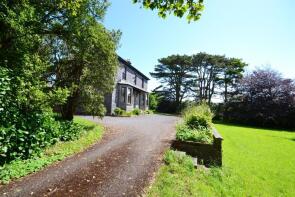 Llanover Court, C3045 Junction U6377 To Junction C3060, Amroth, Narberth SA67 8PR
