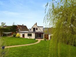 13, Heather Close, Stroud GL5 3QY