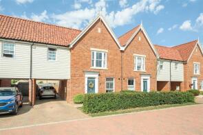 8, Somerset Gardens, Manningtree CO11 2FS