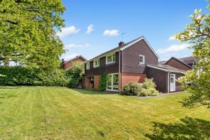 8, Oak Drive, Malvern WR13 6RA