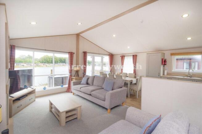 Open Plan Living 2