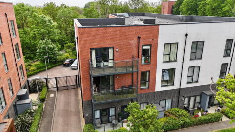 Kings Park, Harold Wood, RM3 0LZ
