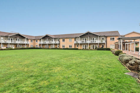 Patrons Way East, Denham Garden Village
