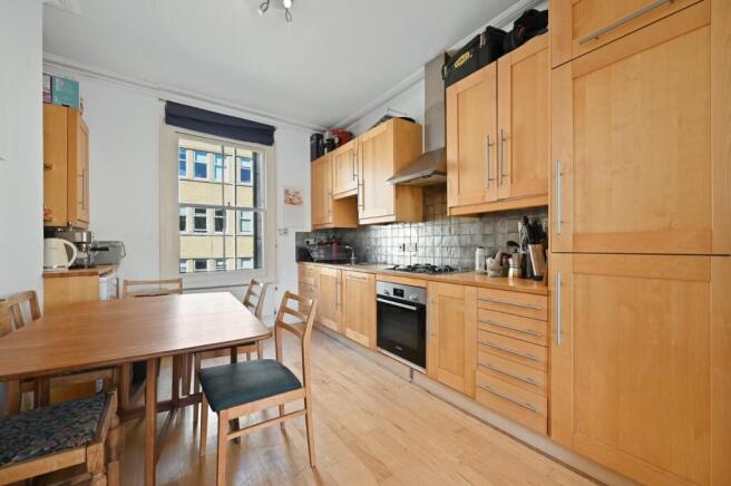 FB - Minford Gardens - Kitchen3 (1).jpg