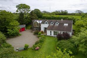 Ffynnon Goch, Gate Square To Dryslwyn Bridge, Maesybont, Llanelli SA14 7SR