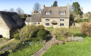 Kytle Farm House, Thenford Road, Banbury OX17 2DA
