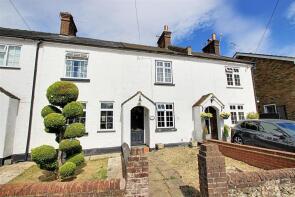 Heathfield Cottage, Croft Lane, Chipperfield, Kings Langley WD4 9DU
