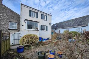 Laurel Cottage, Main Street, Burton, Burton-in-kendal LA6 1NA