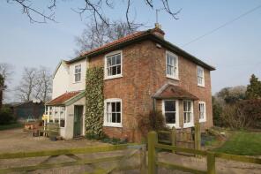 The Hedges, Lime Tree Farm Lane, Woodbridge IP13 0AE