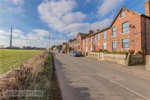 5, Springfield Terrace, Emley Moor, Huddersfield HD8 9SX