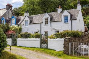 Croftbank, Main Street, Lochranza, Isle Of Arran KA27 8HL