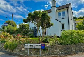 1, Sainte Honorine Du Fay Close, Barnstaple EX32 0PE