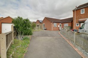 7, Middlegate Close, Barrow-upon-humber DN19 7SR