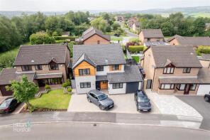 24, Cumbrian Way, Burnley BB12 8UF