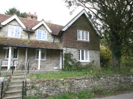 Yew Cottage, Lenham Heath Road, Maidstone ME17 2NB