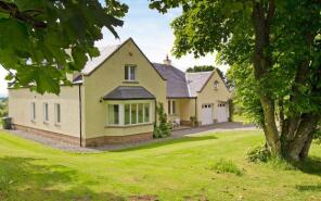 Finlaggan House, Logiealmond PH1 3TH