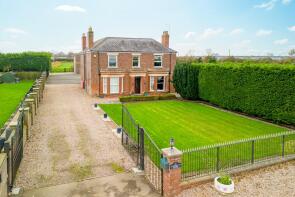 Llewelyn House, Main Road, Wigtoft, Boston PE20 2NZ