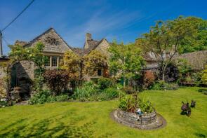Lane Hatch, Street Through Langford, Lechlade GL7 3LF