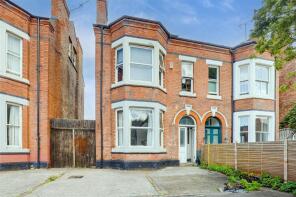 31, Trent Boulevard, Nottingham NG2 5BB
