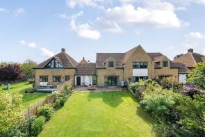 6, Hallets Orchard, Tintinhull, Yeovil BA22 8DY