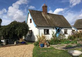 5 Sunflowers, The Pound, Bury St. Edmunds IP29 5NJ