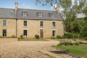 Home Farm, Corby Road, Grantham NG33 4DY